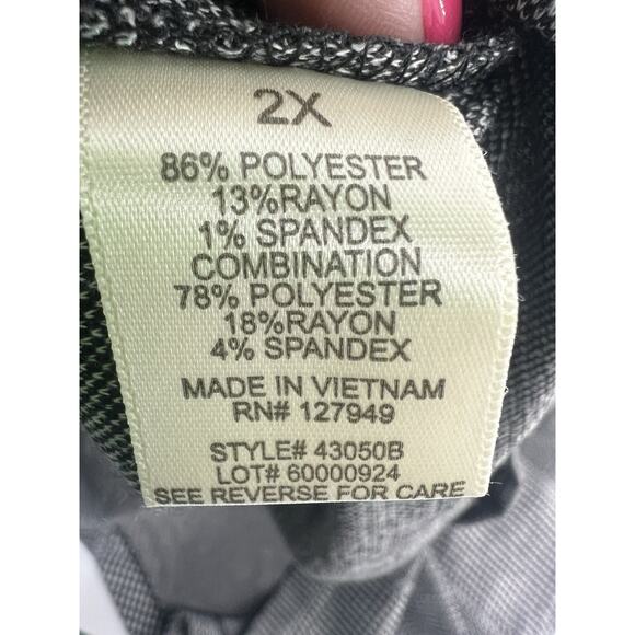 Soho Apparel Dress Plus 2X Sheath Black White Round Neck Women Career Work New - Picture 9 of 9